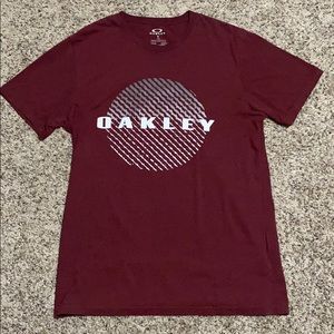 Oakley Men’s Shirt Size Large Maroon